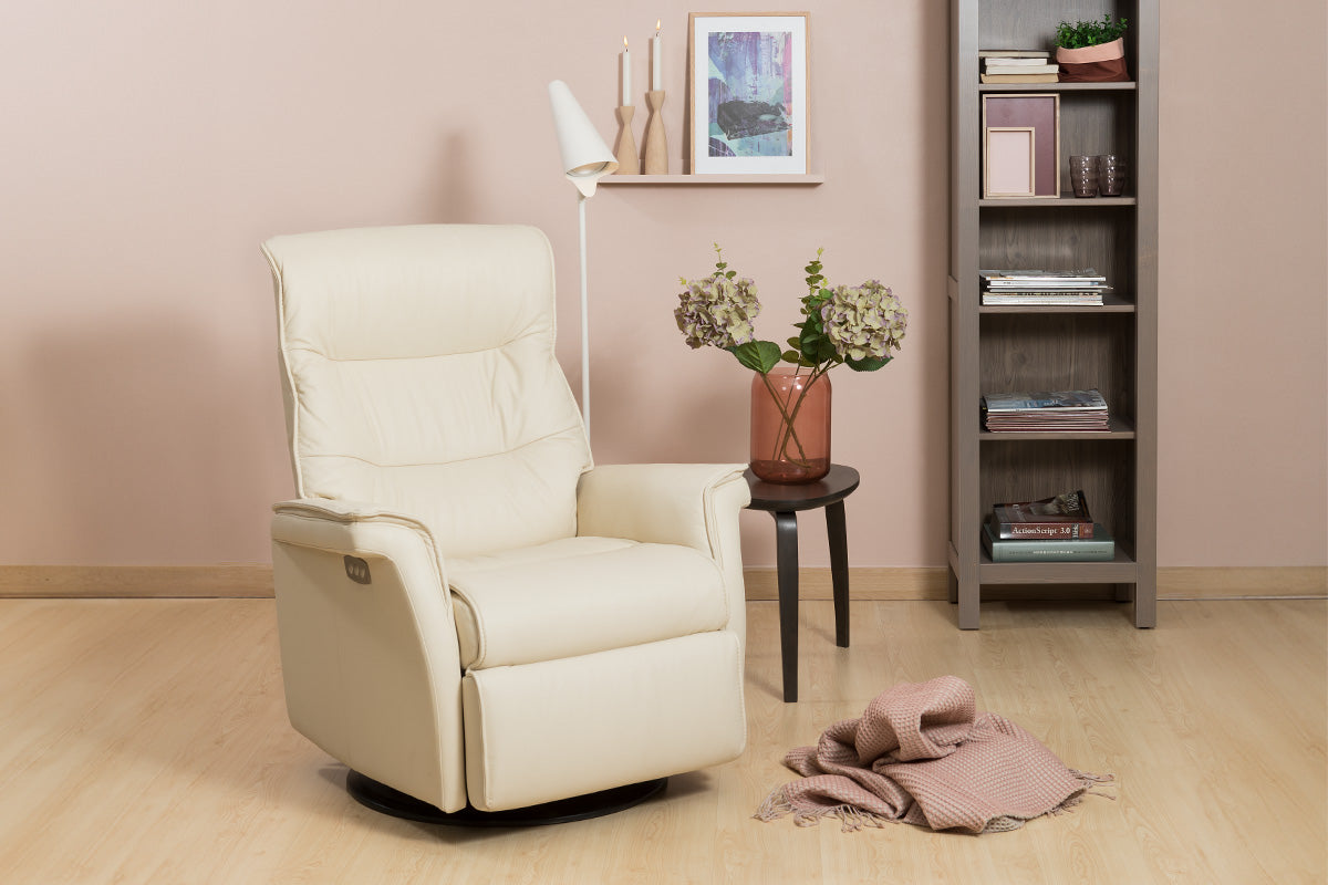 Chelsea Recliner | Danco Furniture & Design | IMG Norway